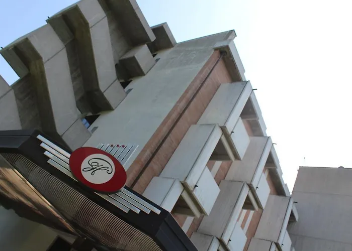 Park Hotel
