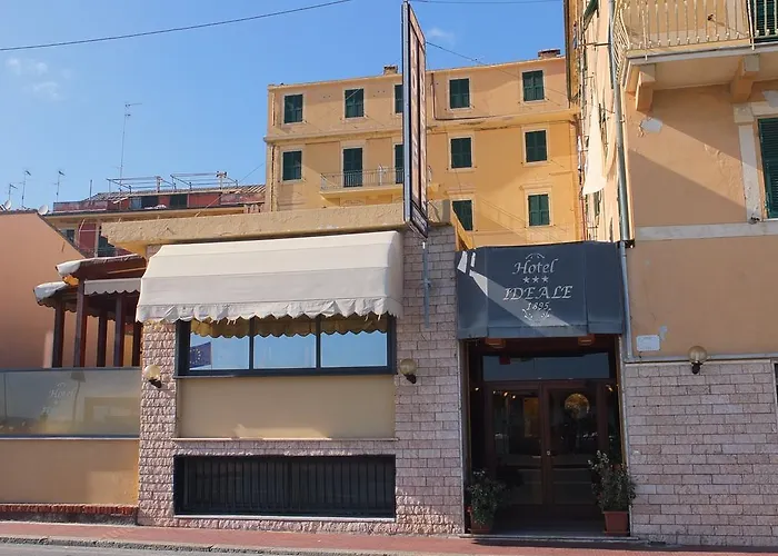 Hotel con vista: Hotel Ideale