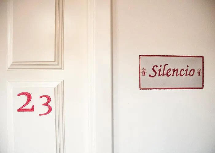 B&B: Hostal Callejon Del Agua