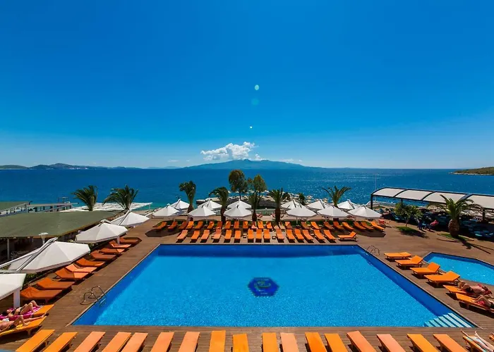 Hotel 4 stelle: Hotel Saranda Palace