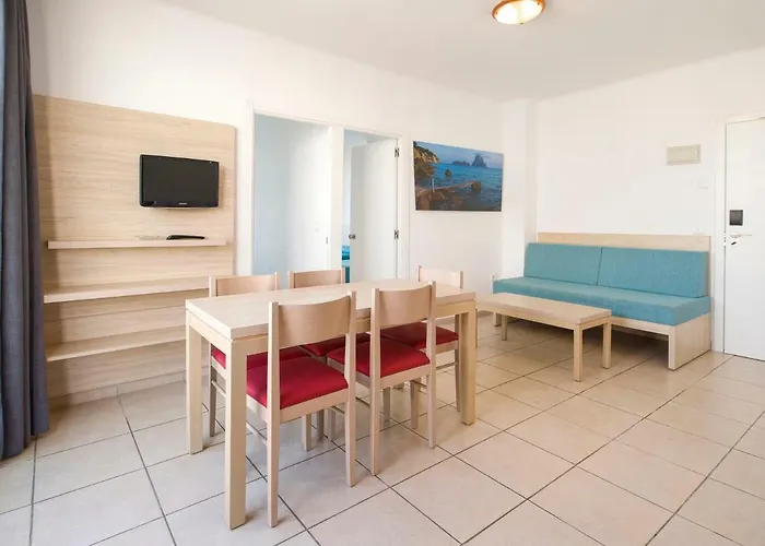 Appartamento : Apartamentos Tramuntana