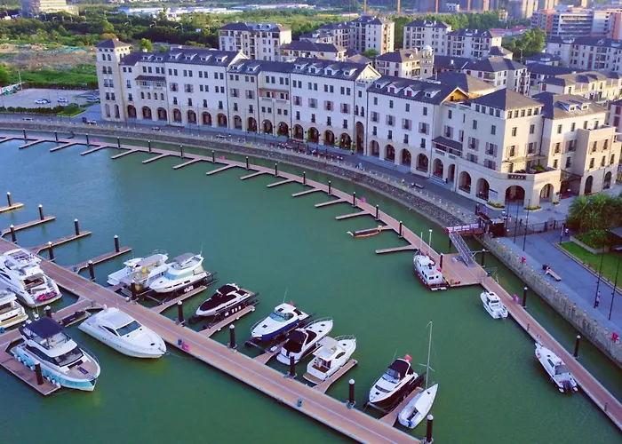 Guangzhou Nansha Stone Inn